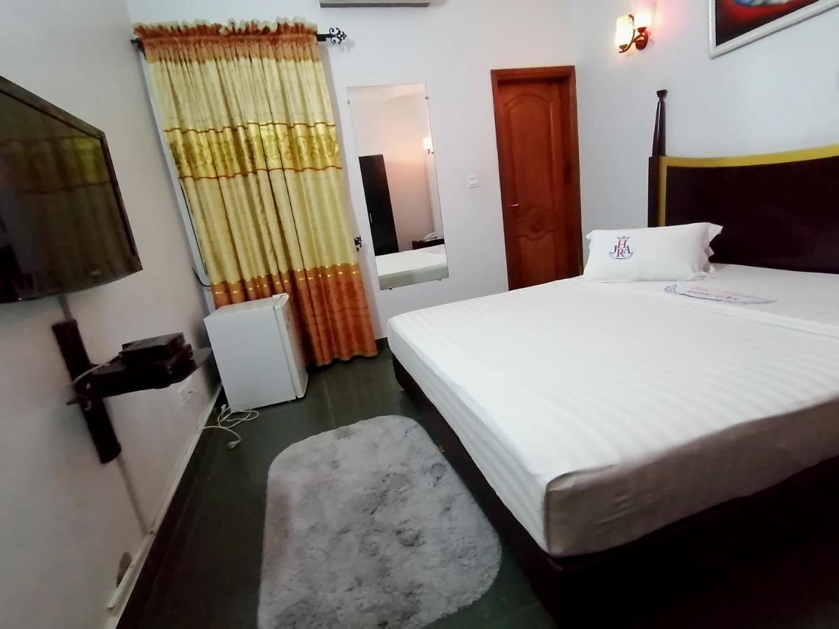 Hotel Residence Jeanne D'Arc 코토누 외부 사진